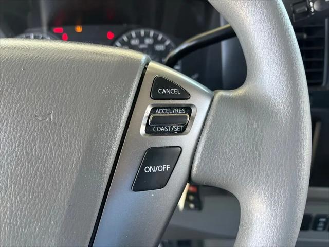 2020 Nissan 3500 SV