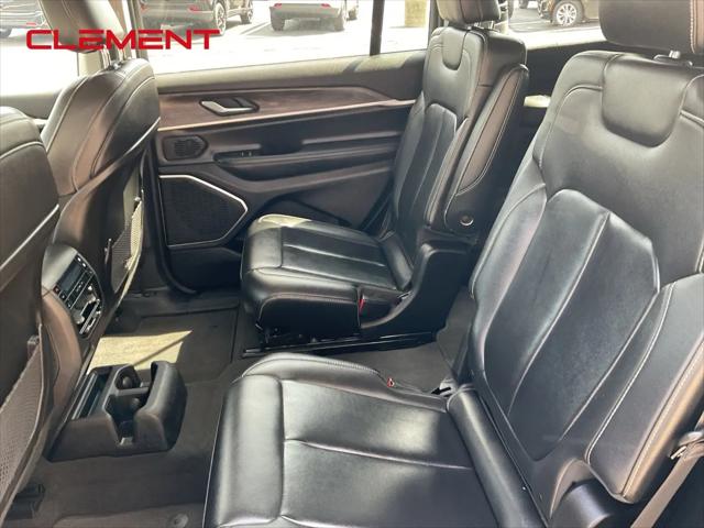 2022 Jeep Grand Cherokee L Limited 4x4