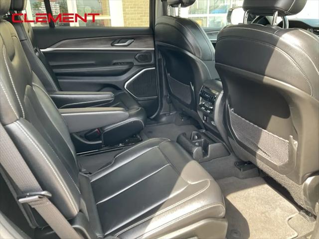 2022 Jeep Grand Cherokee L Limited 4x4