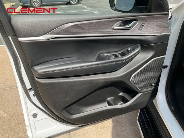 2022 Jeep Grand Cherokee L Limited 4x4