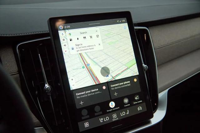 2026 Volvo XC90 Plug-In Hybrid Plus, T8 AWD, Electric/Gasoline, Bright, 7 Seats