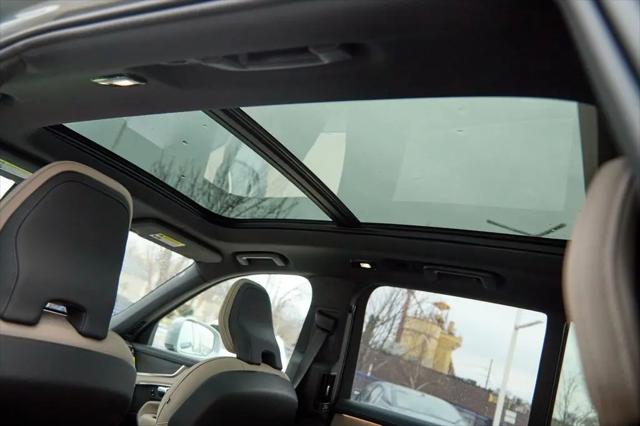 2026 Volvo XC90 Plug-In Hybrid Plus, T8 AWD, Electric/Gasoline, Bright, 7 Seats