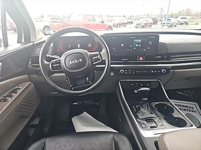 2025 Kia Carnival MPV LXS