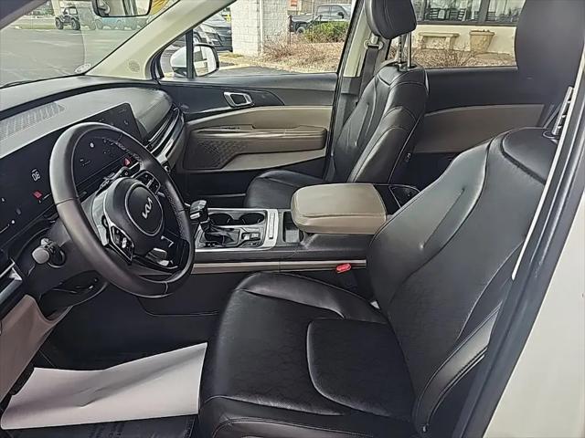 2025 Kia Carnival MPV LXS