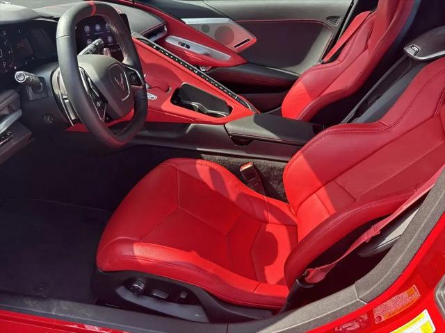 2022 Chevrolet Corvette Stingray RWD Convertible 2LT