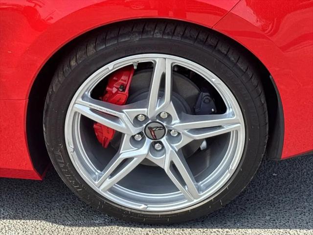2022 Chevrolet Corvette Stingray RWD Convertible 2LT