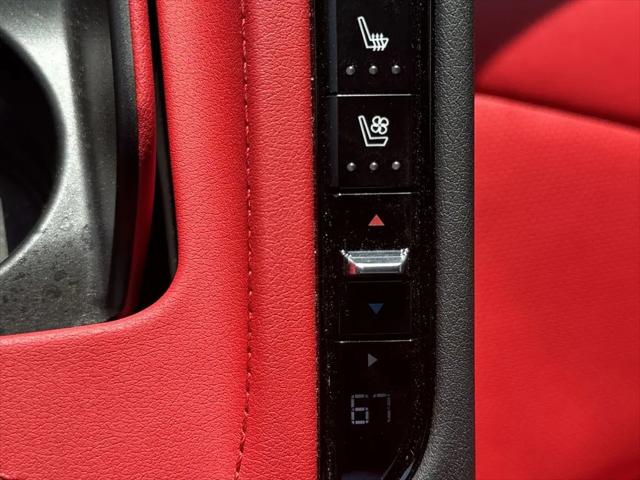 2022 Chevrolet Corvette Stingray RWD Convertible 2LT