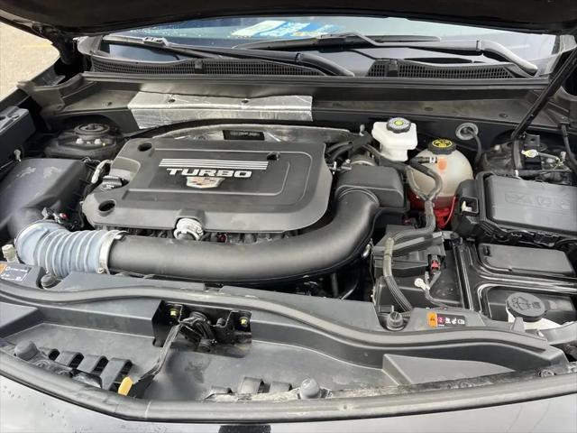 2023 Cadillac XT4 AWD Premium Luxury