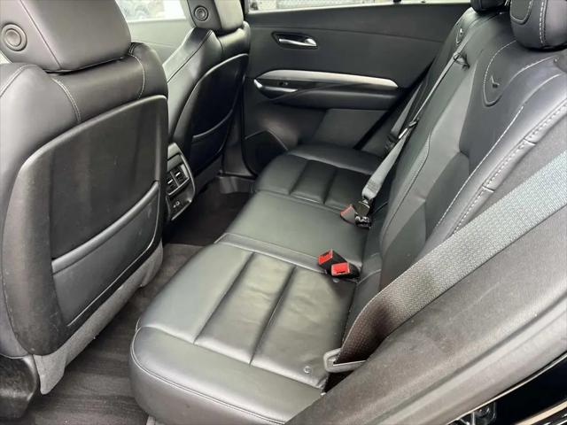 2023 Cadillac XT4 AWD Premium Luxury