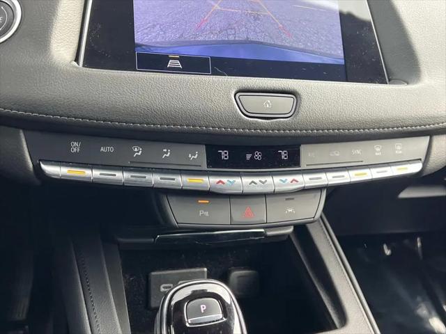 2023 Cadillac XT4 AWD Premium Luxury