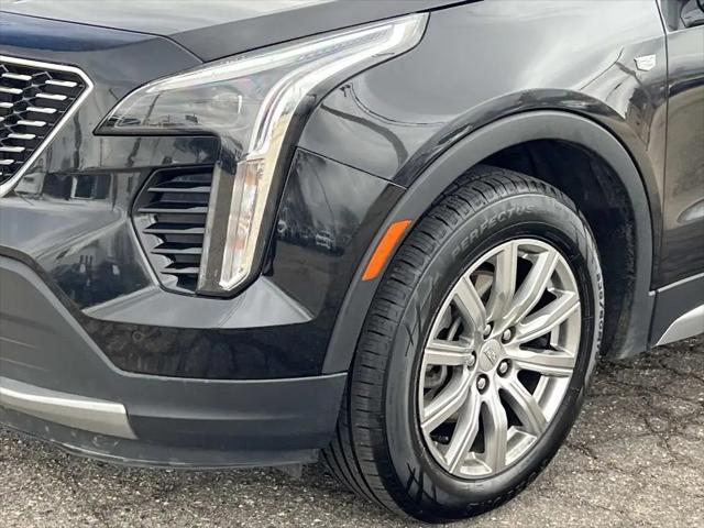 2023 Cadillac XT4 AWD Premium Luxury
