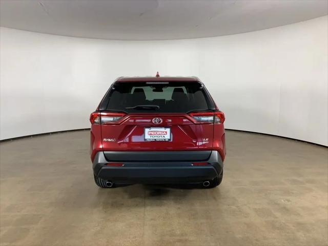 2024 Toyota RAV4 LE