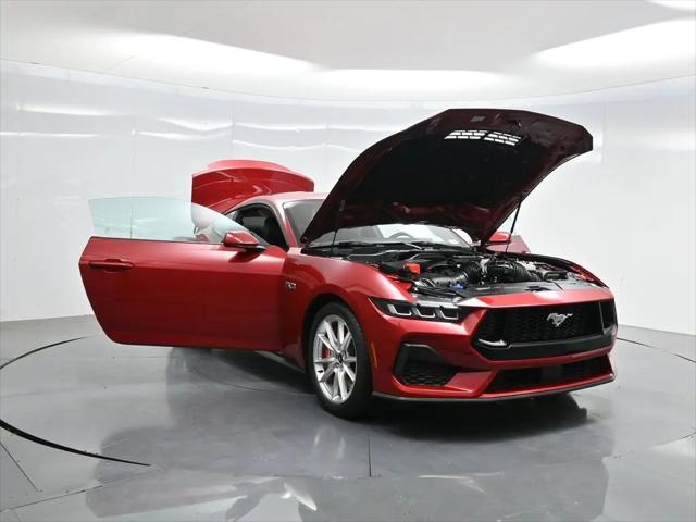 2024 Ford Mustang GT Premium Fastback