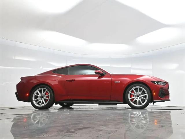 2024 Ford Mustang GT Premium Fastback