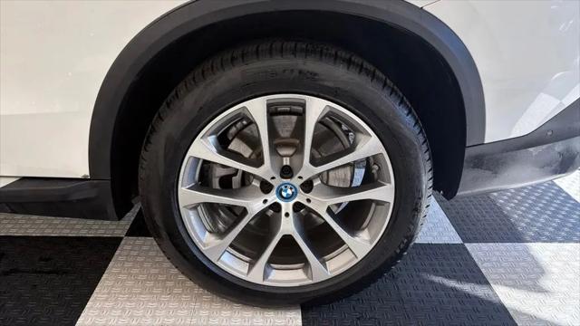 2025 BMW X5 xDrive50e