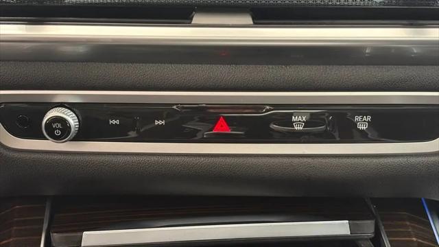 2025 BMW X5 xDrive50e