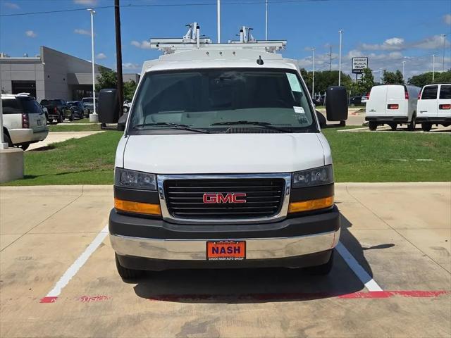 2025 GMC Savana Cutaway Work Van