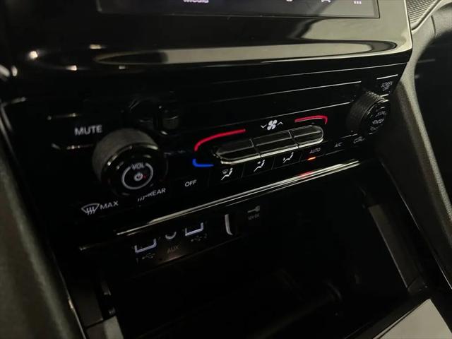 2023 Jeep Grand Cherokee L Laredo 4x4