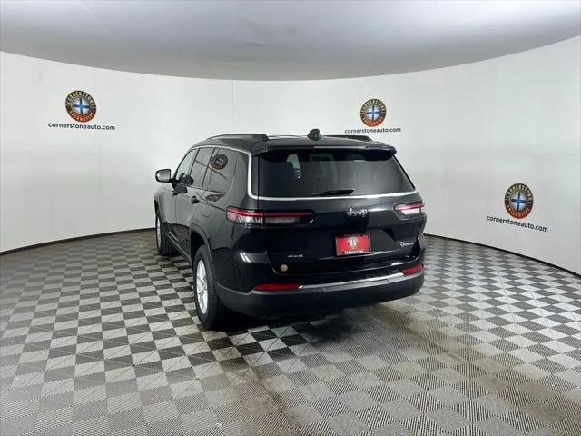 2023 Jeep Grand Cherokee L Laredo 4x4