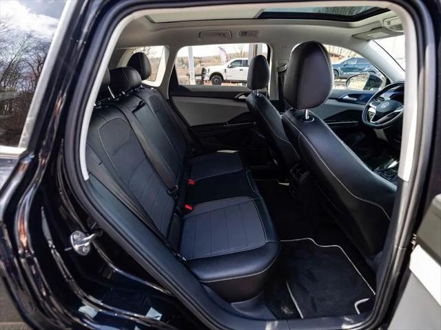 2023 Volkswagen Taos 1.5T SE