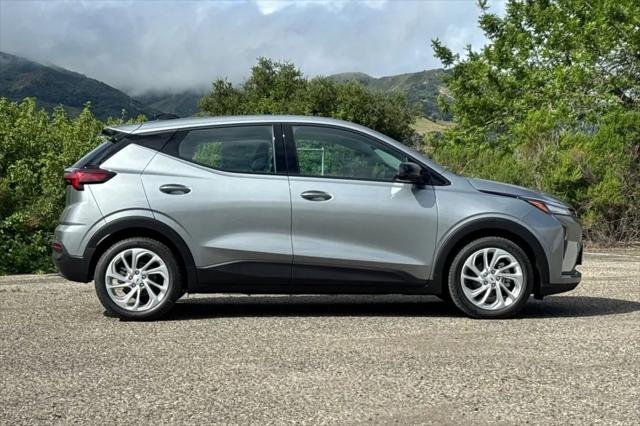 2027 Chevrolet Bolt LT FWD