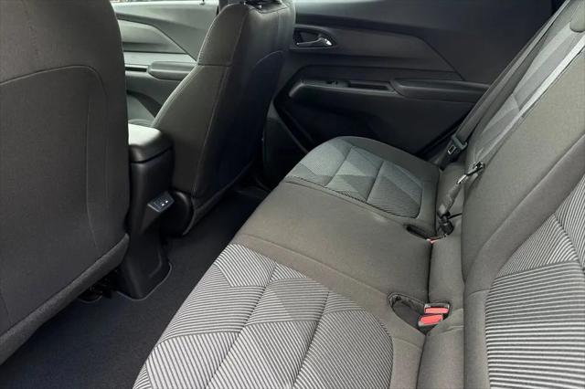 2027 Chevrolet Bolt LT FWD