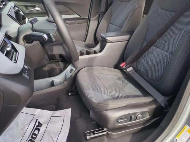 2027 Chevrolet Bolt LT FWD