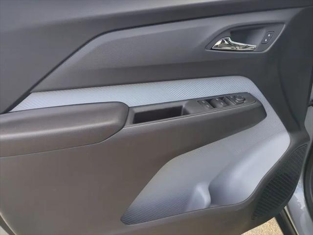 2027 Chevrolet Bolt LT FWD