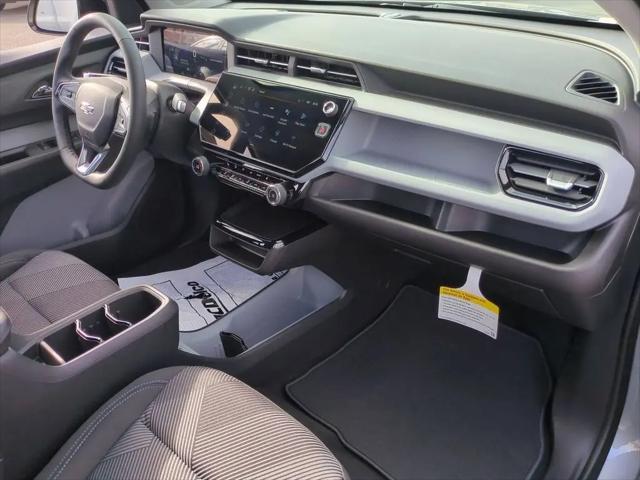 2027 Chevrolet Bolt LT FWD
