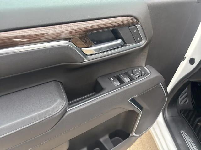 2026 Chevrolet Silverado 1500 4WD Crew Cab Standard Bed LT