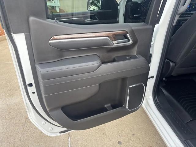 2026 Chevrolet Silverado 1500 4WD Crew Cab Standard Bed LT