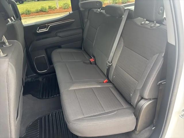 2026 Chevrolet Silverado 1500 4WD Crew Cab Standard Bed LT