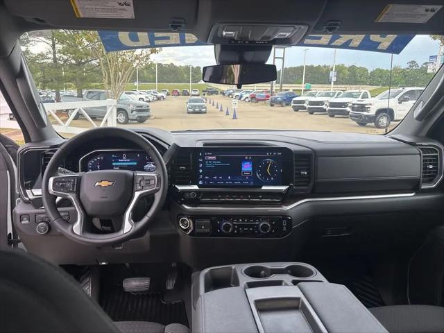 2026 Chevrolet Silverado 1500 4WD Crew Cab Standard Bed LT