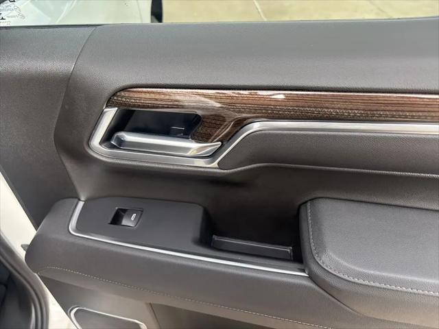2026 Chevrolet Silverado 1500 4WD Crew Cab Standard Bed LT