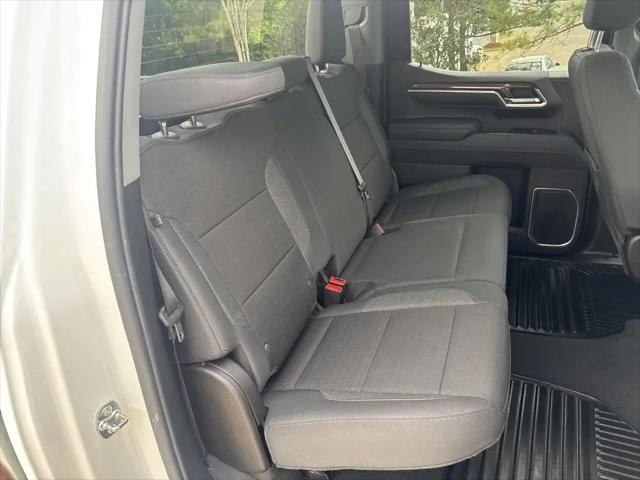 2026 Chevrolet Silverado 1500 4WD Crew Cab Standard Bed LT
