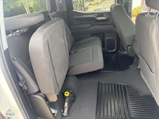 2026 Chevrolet Silverado 1500 4WD Crew Cab Standard Bed LT