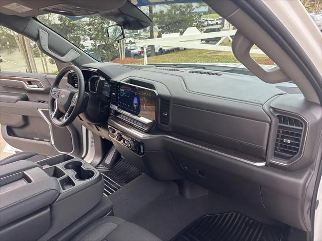 2026 Chevrolet Silverado 1500 4WD Crew Cab Standard Bed LT