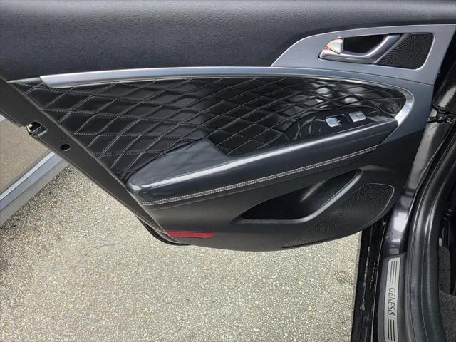 2021 Genesis G70 2.0T AWD