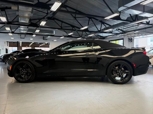 2023 Chevrolet Camaro RWD Convertible LT1