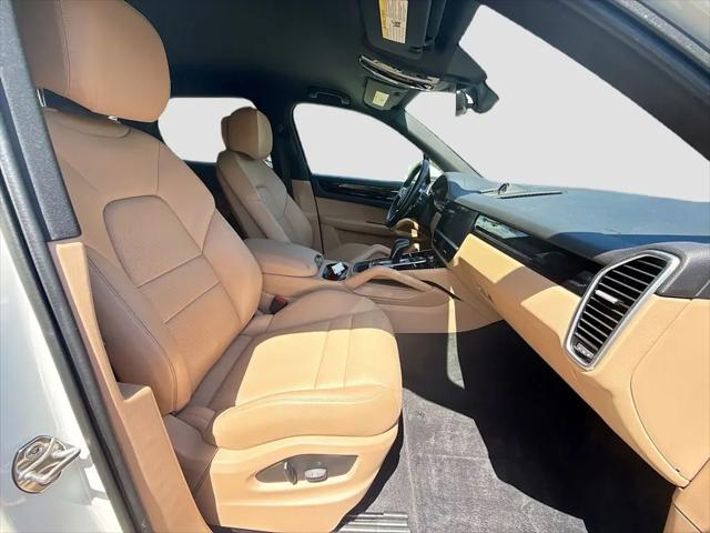 2023 Porsche Cayenne Cayenne