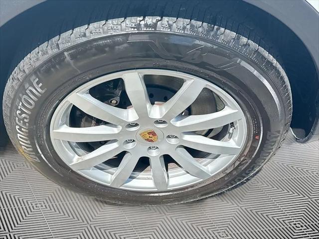 2023 Porsche Cayenne Cayenne