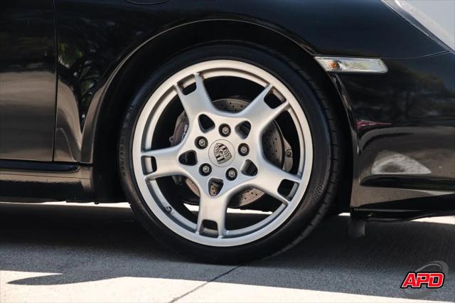 2005 Porsche 911 Carrera