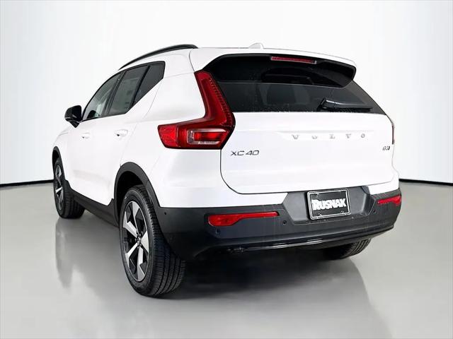 2026 Volvo XC40 Plus, B5 AWD Gas (mild hybrid), Dark