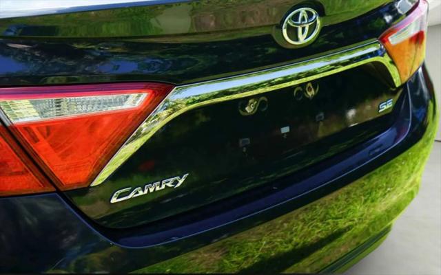 2015 Toyota Camry SE