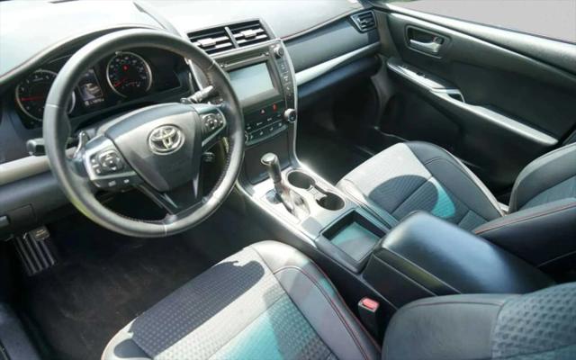 2015 Toyota Camry SE
