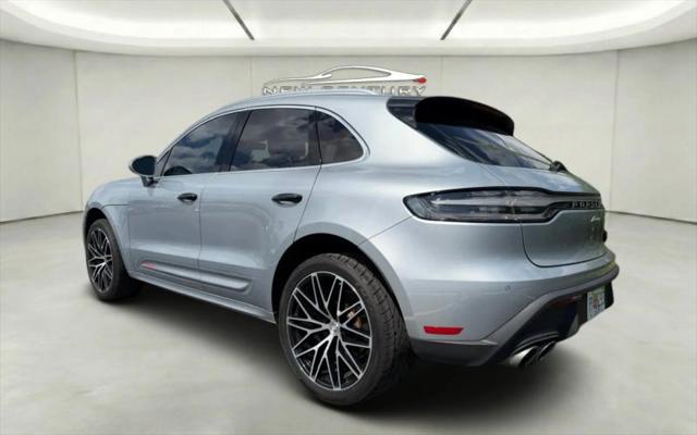 2022 Porsche Macan Base
