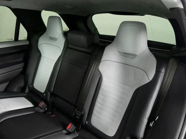 2025 Land Rover Range Rover Sport P635 SV Edition Two