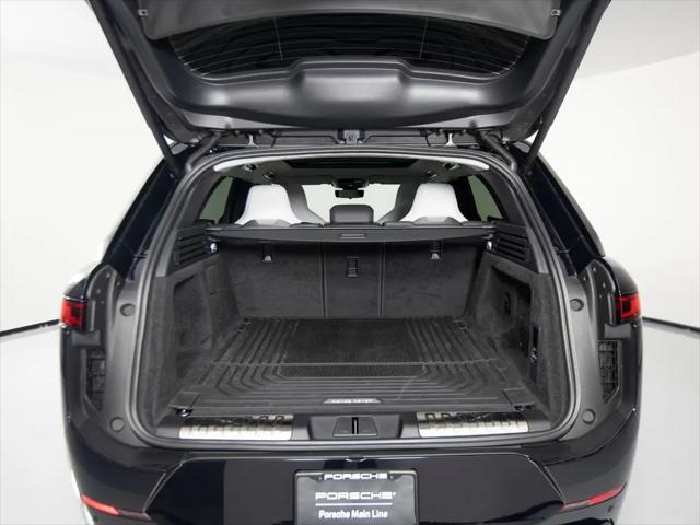 2025 Land Rover Range Rover Sport P635 SV Edition Two