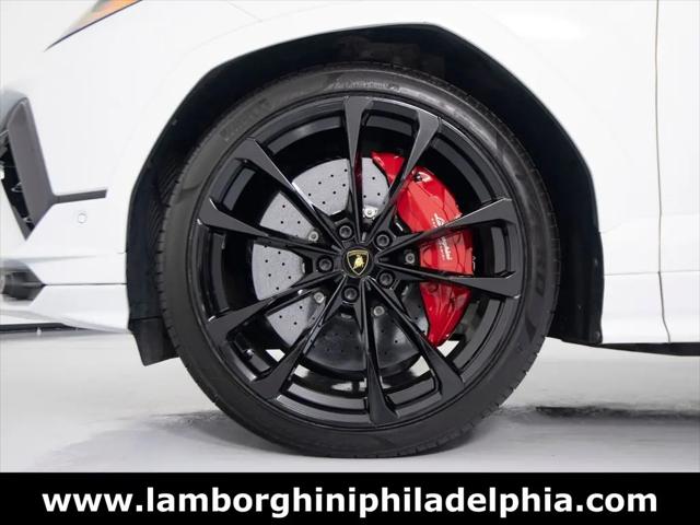 2024 Lamborghini Urus S