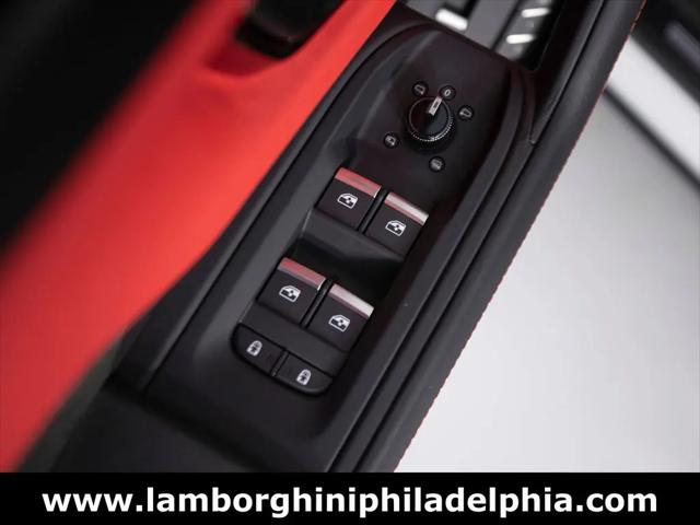 2024 Lamborghini Urus S